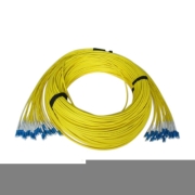 FC/UPC to E2000/UPC 4 Fibers SM 9/125 Single mode Fiber Patch Cable